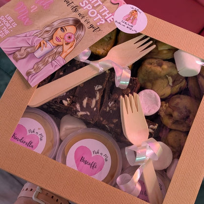 Summer Holiday Bribery Dunking Box - Thursday Collection