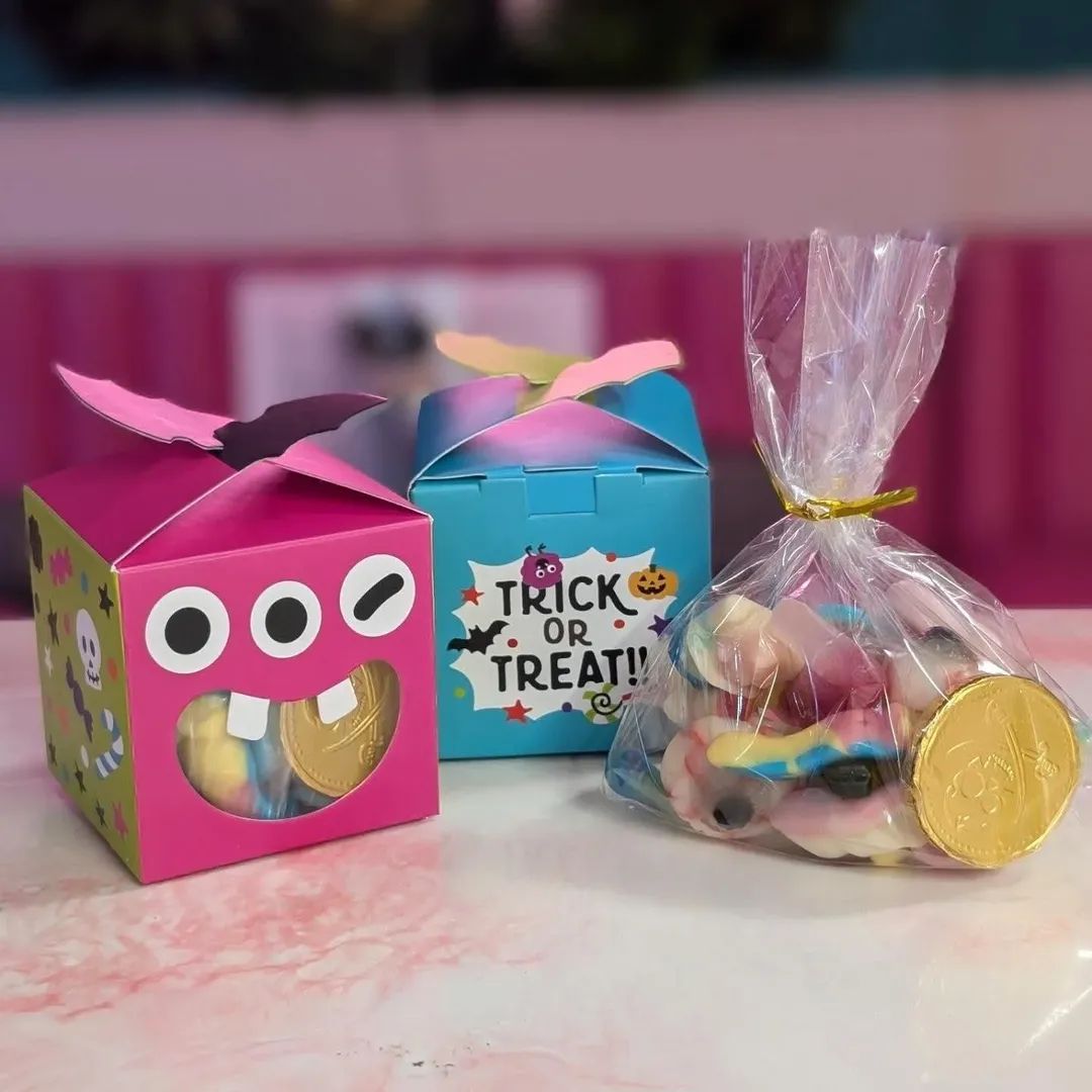 Spooky Sweet Mix Trick or Treat Gift Box 150g (Pre-order)